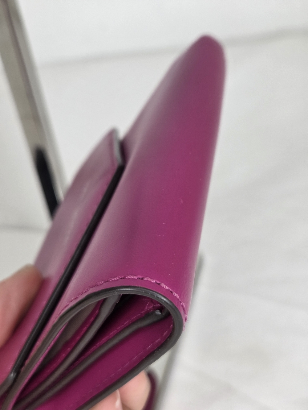 Michael Kors Women's Fuchsia Leather Trifold Envelope Wallet - Picture 4 of 13